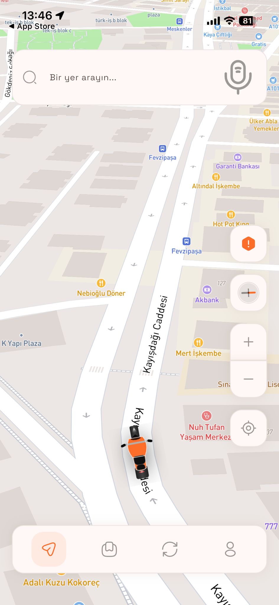 Gidonx harita ekranı: 'Bir yer arayın' arama çubuğu ve İstanbul harita görünümü